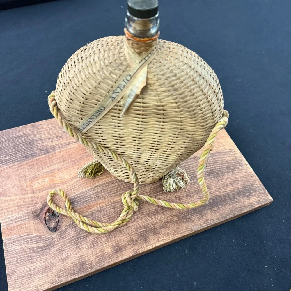 Vintage Habanero Anejo Wicker Wrapped Tequila Bottle Glass Decanter Rope Strap